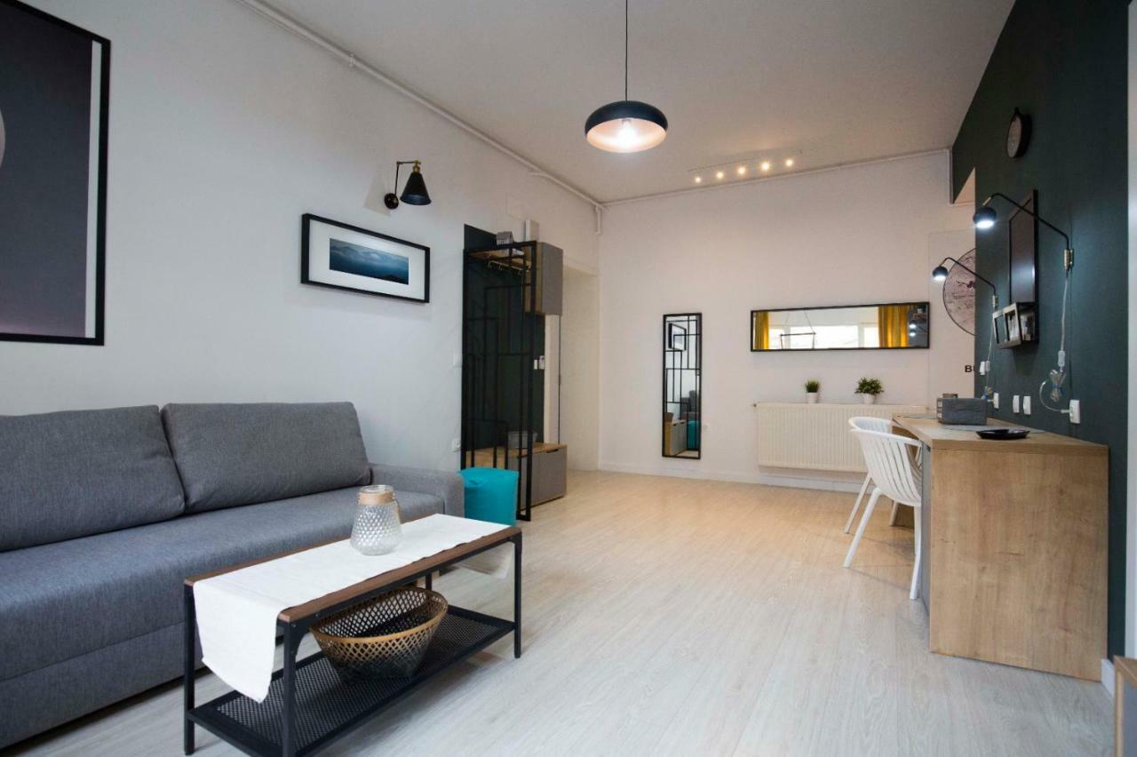 Ideal Apartment Bucharest Luaran gambar