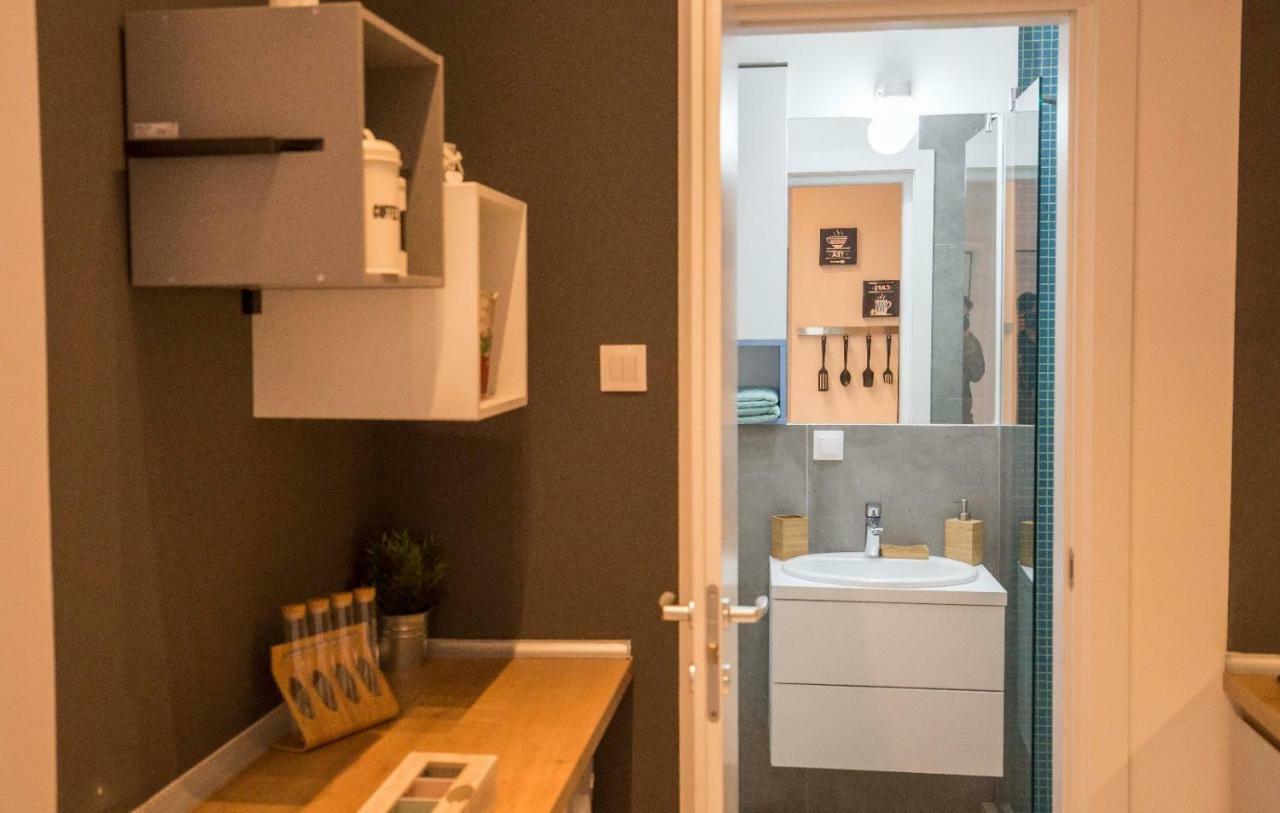 Ideal Apartment Bucharest Luaran gambar